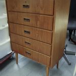 1011 2515 CHEST OF DRAWERS